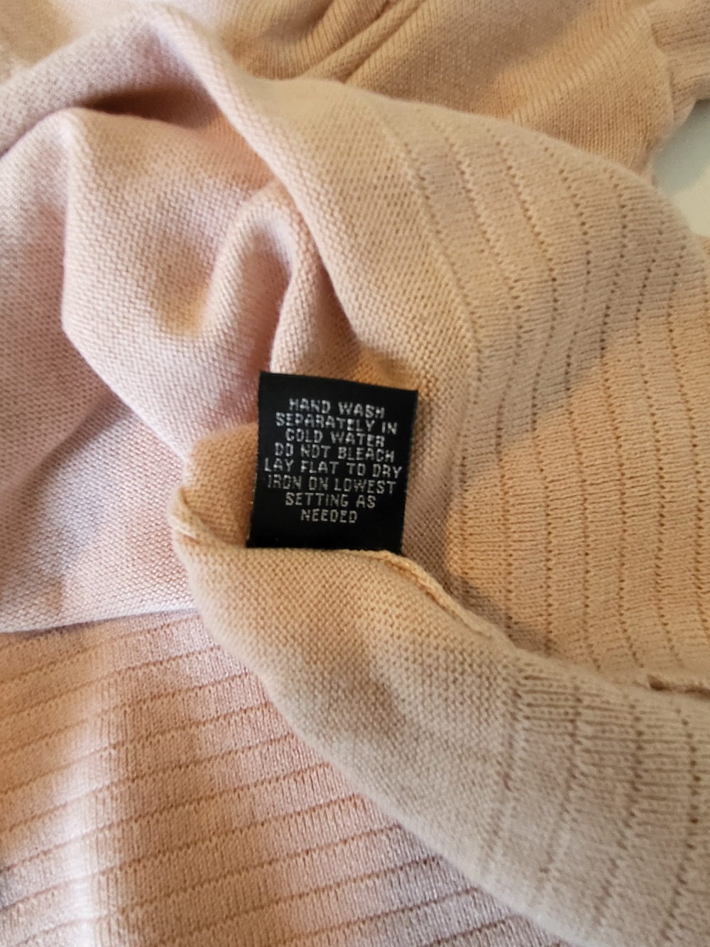 Cyrus Blush Pink Women's Sweater, 2X, Never Worn - Picture 5 of 6